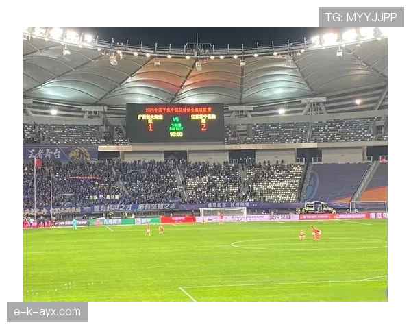 广州队开启新篇章：恒大时代落幕后的重建之路与未来展望