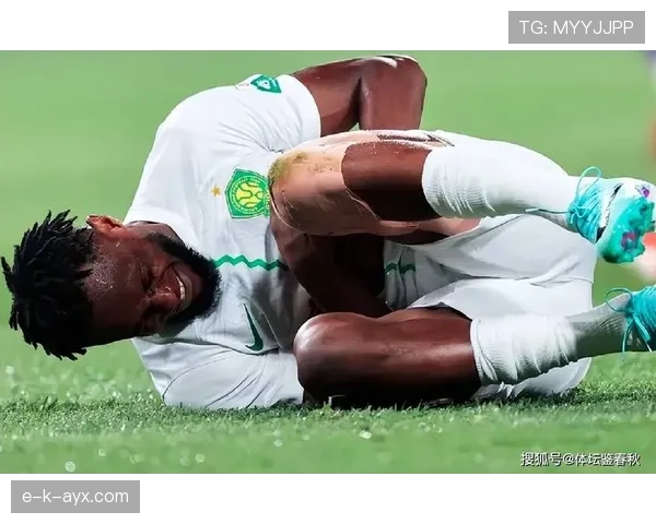 德保罗赛场情绪失控引热议，教练与球迷反应两极分化