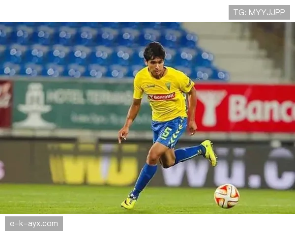 埃斯托里尔战术制胜秘诀曝光，近期表现亮眼引关注